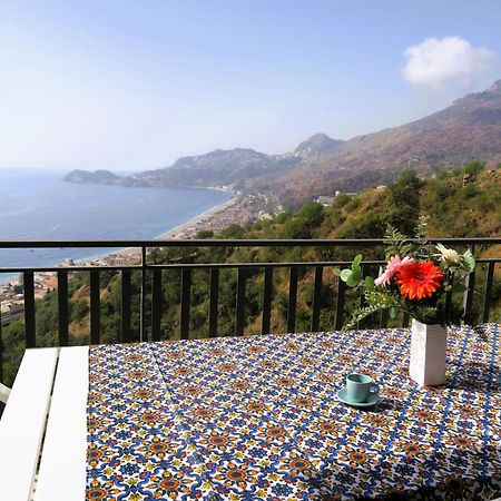 Appartamento Collina Del Sole Letojanni Esterno foto