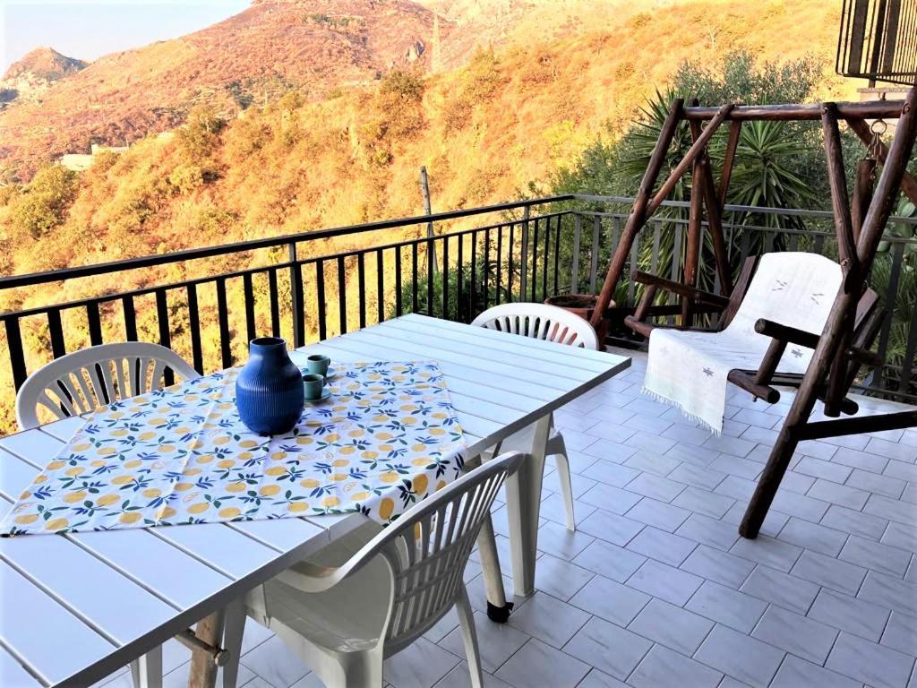 Appartamento Collina Del Sole Letojanni Esterno foto